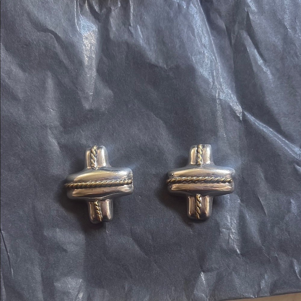 Sterling Silver Knot earrings